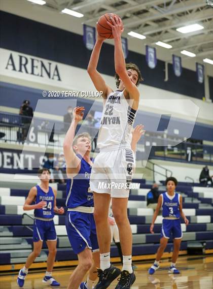 Thumbnail 3 in Pleasant Grove vs. Corner Canyon (CC Winter Invitational) photogallery.