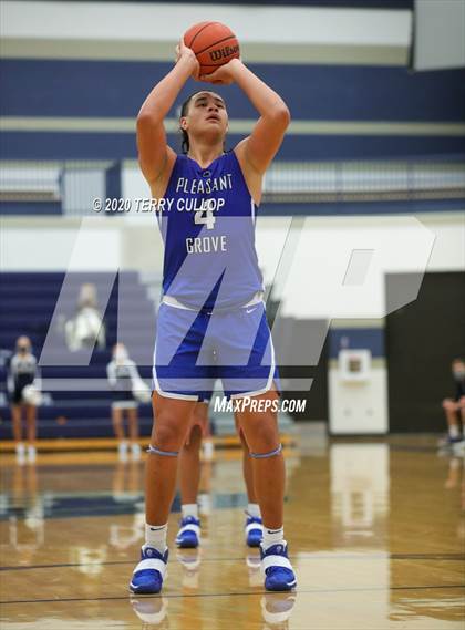 Thumbnail 2 in Pleasant Grove vs. Corner Canyon (CC Winter Invitational) photogallery.