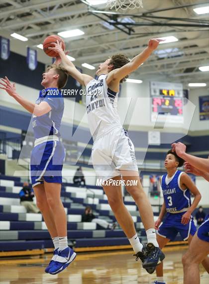 Thumbnail 2 in Pleasant Grove vs. Corner Canyon (CC Winter Invitational) photogallery.