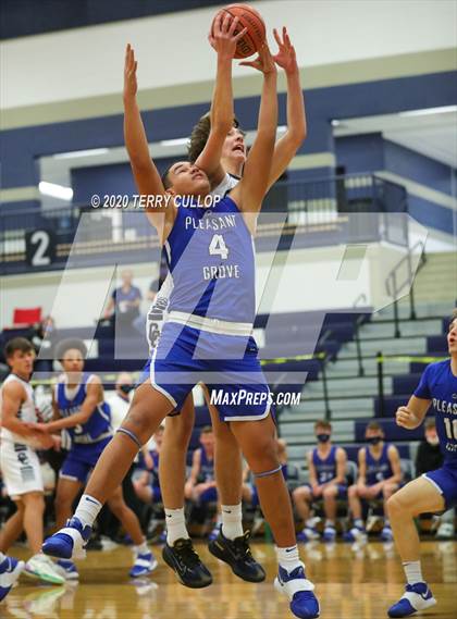 Thumbnail 2 in Pleasant Grove vs. Corner Canyon (CC Winter Invitational) photogallery.