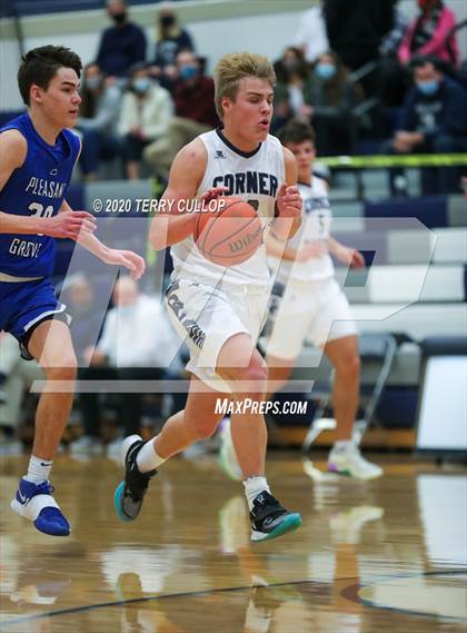 Thumbnail 3 in Pleasant Grove vs. Corner Canyon (CC Winter Invitational) photogallery.