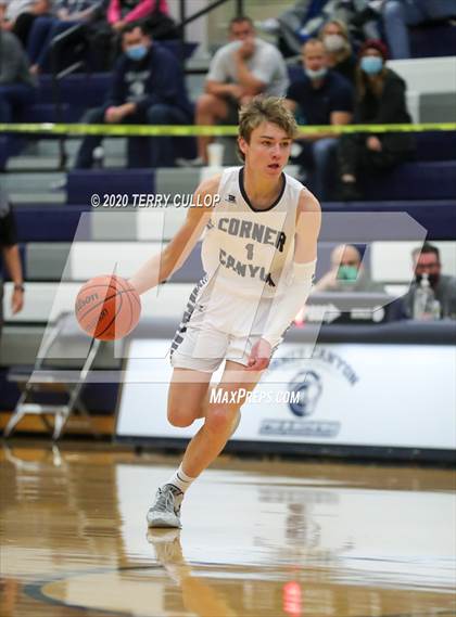 Thumbnail 2 in Pleasant Grove vs. Corner Canyon (CC Winter Invitational) photogallery.
