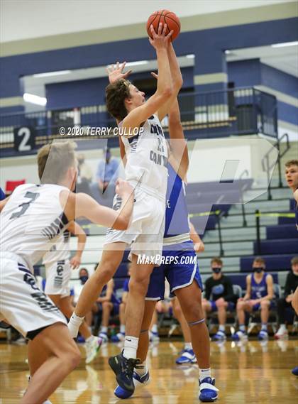 Thumbnail 2 in Pleasant Grove vs. Corner Canyon (CC Winter Invitational) photogallery.