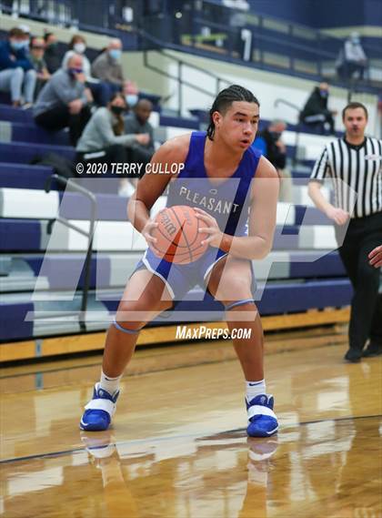 Thumbnail 2 in Pleasant Grove vs. Corner Canyon (CC Winter Invitational) photogallery.