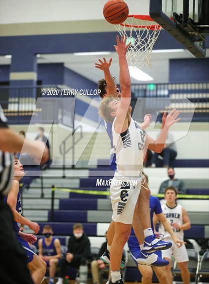Thumbnail 2 in Pleasant Grove vs. Corner Canyon (CC Winter Invitational) photogallery.