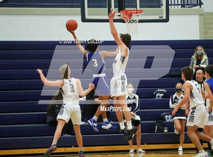 Thumbnail 2 in Pleasant Grove vs. Corner Canyon (CC Winter Invitational) photogallery.