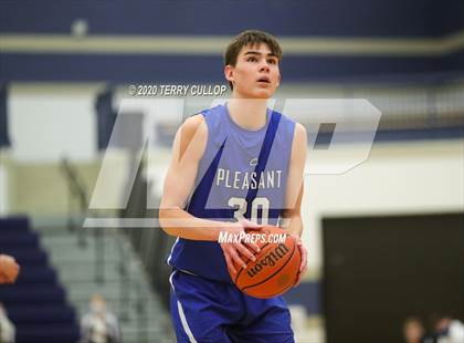 Thumbnail 2 in Pleasant Grove vs. Corner Canyon (CC Winter Invitational) photogallery.