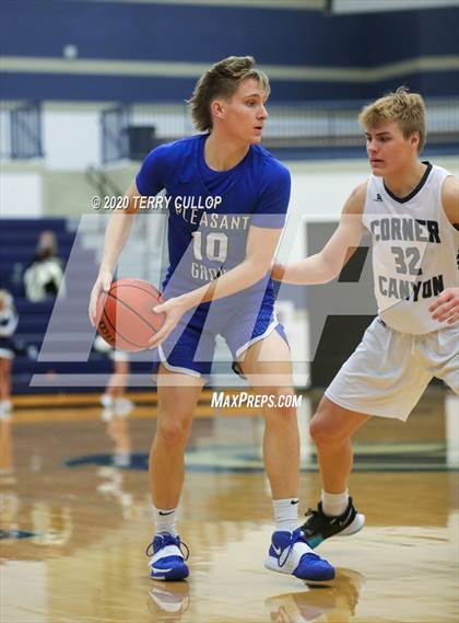 Thumbnail 1 in Pleasant Grove vs. Corner Canyon (CC Winter Invitational) photogallery.