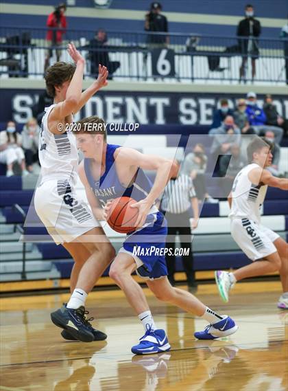 Thumbnail 2 in Pleasant Grove vs. Corner Canyon (CC Winter Invitational) photogallery.