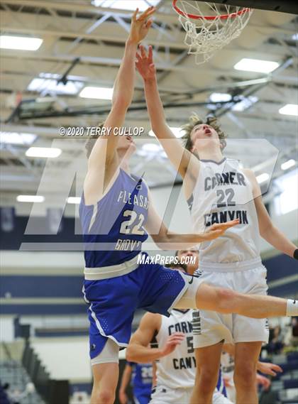 Thumbnail 3 in Pleasant Grove vs. Corner Canyon (CC Winter Invitational) photogallery.