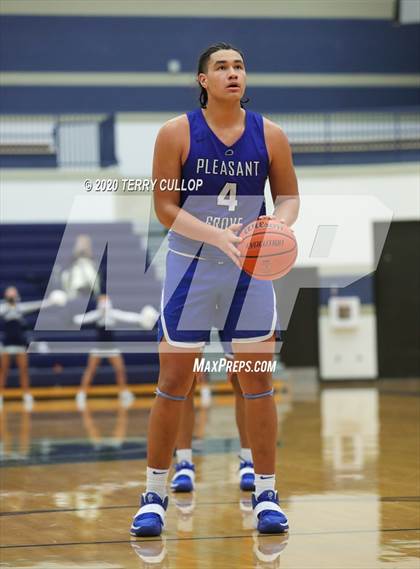 Thumbnail 3 in Pleasant Grove vs. Corner Canyon (CC Winter Invitational) photogallery.