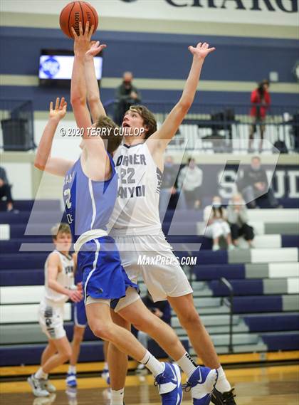 Thumbnail 2 in Pleasant Grove vs. Corner Canyon (CC Winter Invitational) photogallery.