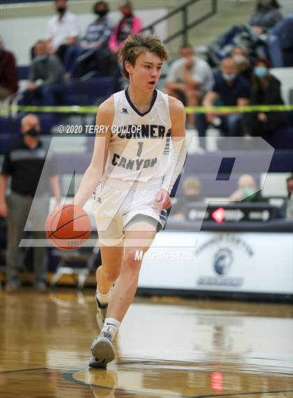 Thumbnail 1 in Pleasant Grove vs. Corner Canyon (CC Winter Invitational) photogallery.