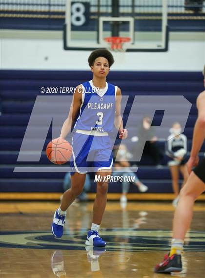 Thumbnail 2 in Pleasant Grove vs. Corner Canyon (CC Winter Invitational) photogallery.