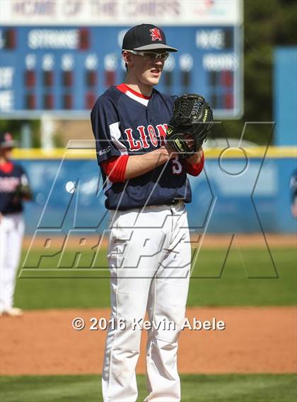 Thumbnail 2 in Saint Viator vs Timberline (Greenway Festival) photogallery.