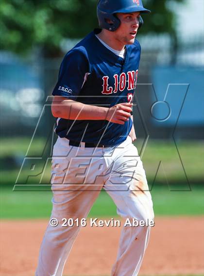 Thumbnail 3 in Saint Viator vs Timberline (Greenway Festival) photogallery.