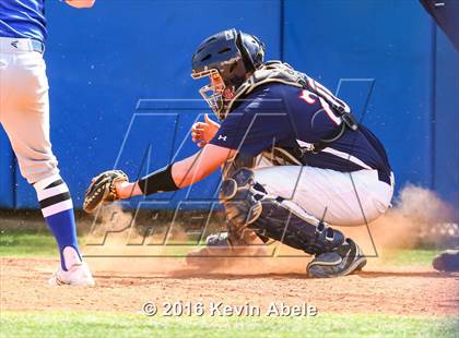 Thumbnail 3 in Saint Viator vs Timberline (Greenway Festival) photogallery.