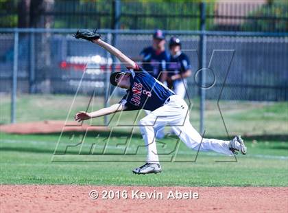 Thumbnail 2 in Saint Viator vs Timberline (Greenway Festival) photogallery.