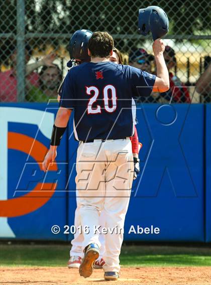 Thumbnail 2 in Saint Viator vs Timberline (Greenway Festival) photogallery.