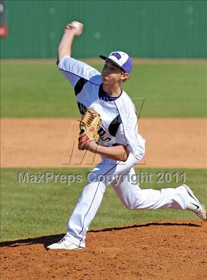 Thumbnail 1 in Rowlett vs. Midland (Scotland Yard Classic) photogallery.