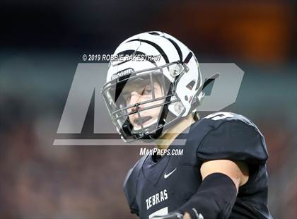 Thumbnail 2 in Pottsboro vs. Grandview (UIL 3A Division 1 Final) photogallery.