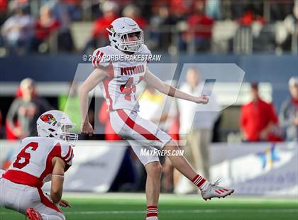 Thumbnail 1 in Pottsboro vs. Grandview (UIL 3A Division 1 Final) photogallery.