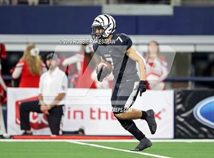 Thumbnail 1 in Pottsboro vs. Grandview (UIL 3A Division 1 Final) photogallery.