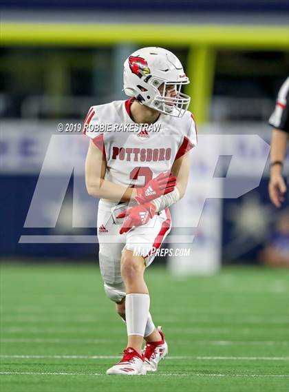 Thumbnail 1 in Pottsboro vs. Grandview (UIL 3A Division 1 Final) photogallery.