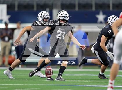 Thumbnail 1 in Pottsboro vs. Grandview (UIL 3A Division 1 Final) photogallery.
