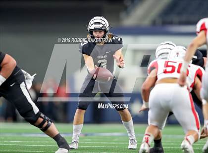 Thumbnail 3 in Pottsboro vs. Grandview (UIL 3A Division 1 Final) photogallery.