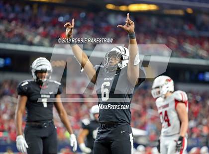 Thumbnail 3 in Pottsboro vs. Grandview (UIL 3A Division 1 Final) photogallery.