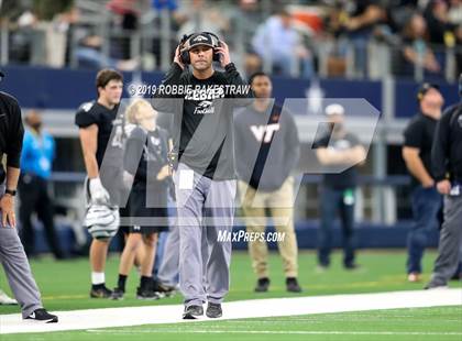 Thumbnail 2 in Pottsboro vs. Grandview (UIL 3A Division 1 Final) photogallery.