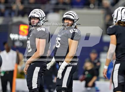 Thumbnail 1 in Pottsboro vs. Grandview (UIL 3A Division 1 Final) photogallery.