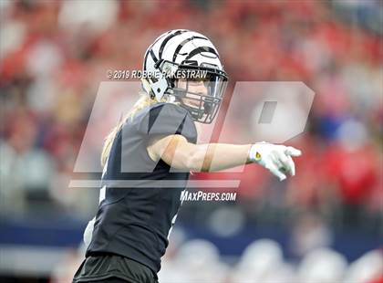 Thumbnail 3 in Pottsboro vs. Grandview (UIL 3A Division 1 Final) photogallery.