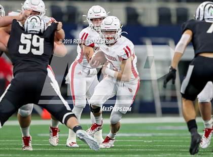 Thumbnail 1 in Pottsboro vs. Grandview (UIL 3A Division 1 Final) photogallery.