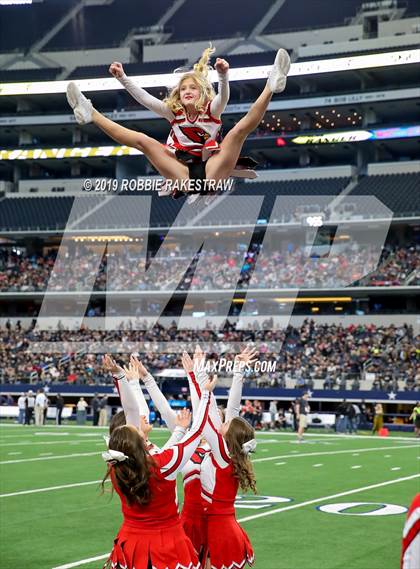 Thumbnail 3 in Pottsboro vs. Grandview (UIL 3A Division 1 Final) photogallery.