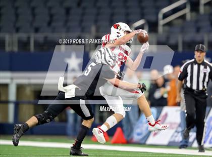 Thumbnail 2 in Pottsboro vs. Grandview (UIL 3A Division 1 Final) photogallery.