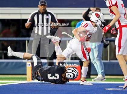 Thumbnail 3 in Pottsboro vs. Grandview (UIL 3A Division 1 Final) photogallery.