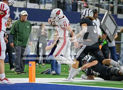 Thumbnail 2 in Pottsboro vs. Grandview (UIL 3A Division 1 Final) photogallery.