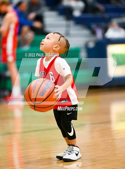 Thumbnail 2 in Regis Jesuit @ ThunderRidge photogallery.
