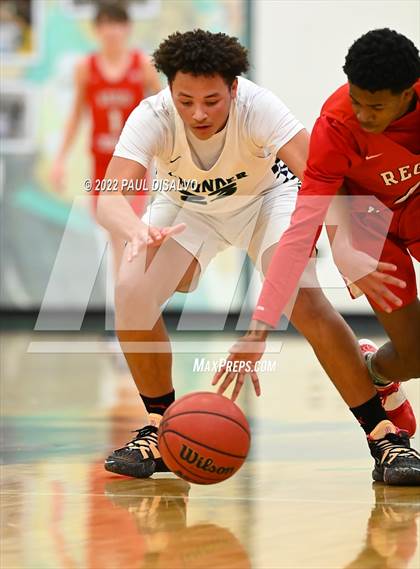 Thumbnail 1 in Regis Jesuit @ ThunderRidge photogallery.
