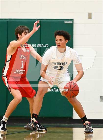 Thumbnail 1 in Regis Jesuit @ ThunderRidge photogallery.