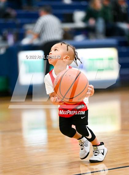 Thumbnail 2 in Regis Jesuit @ ThunderRidge photogallery.