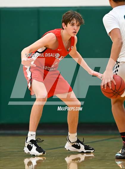 Thumbnail 2 in Regis Jesuit @ ThunderRidge photogallery.