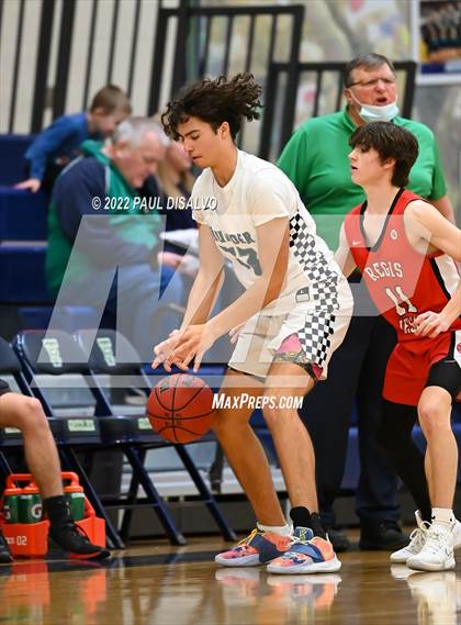 Thumbnail 3 in Regis Jesuit @ ThunderRidge photogallery.