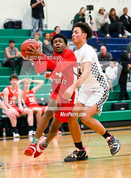 Thumbnail 1 in Regis Jesuit @ ThunderRidge photogallery.