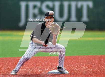 Thumbnail 2 in Sandy vs. Jesuit (OSAA 6A 2nd Round) photogallery.