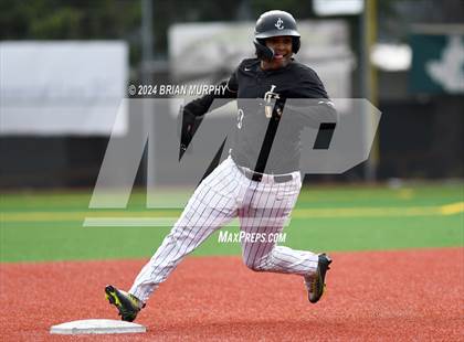 Thumbnail 3 in Sandy vs. Jesuit (OSAA 6A 2nd Round) photogallery.