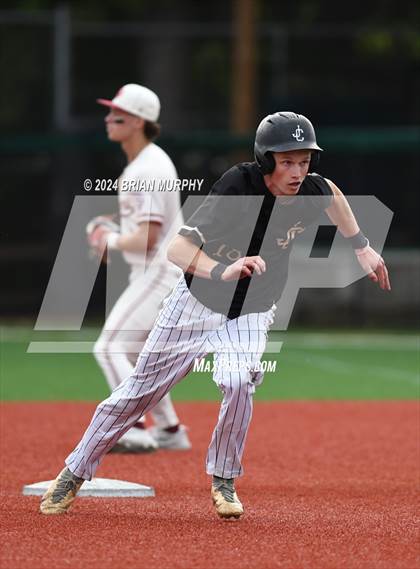Thumbnail 1 in Sandy vs. Jesuit (OSAA 6A 2nd Round) photogallery.