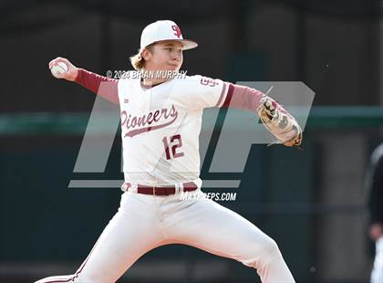 Thumbnail 2 in Sandy vs. Jesuit (OSAA 6A 2nd Round) photogallery.